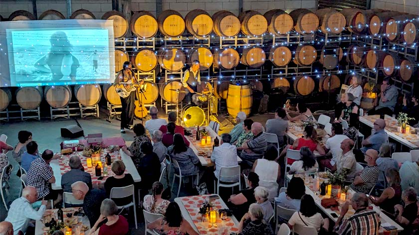 Giri show at Zema estate