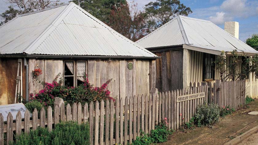 Sharam Cottages in Petticoat Lane Penola -